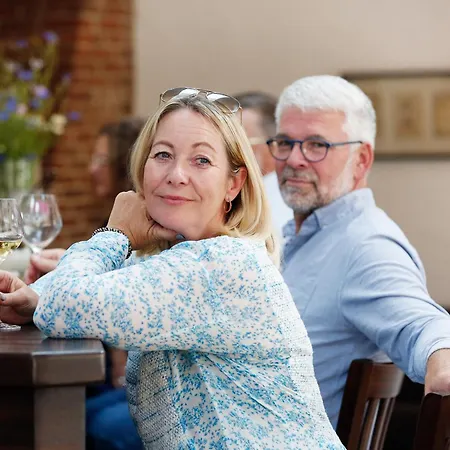 特宁格加德酒店 酒店 3*